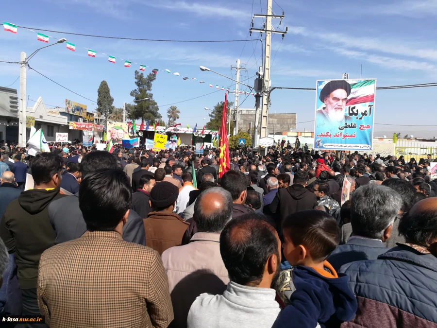 حضور پرشور کارکنان ، اساتید و دانشجویان در راهپیمایی 22 بهمن  3